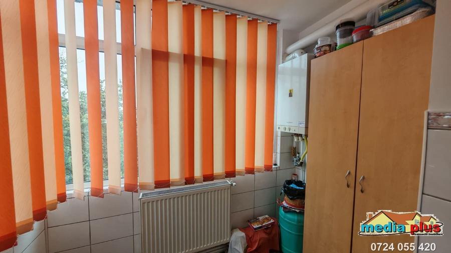 Apartament cu 2 camere decomandat în Micro 39