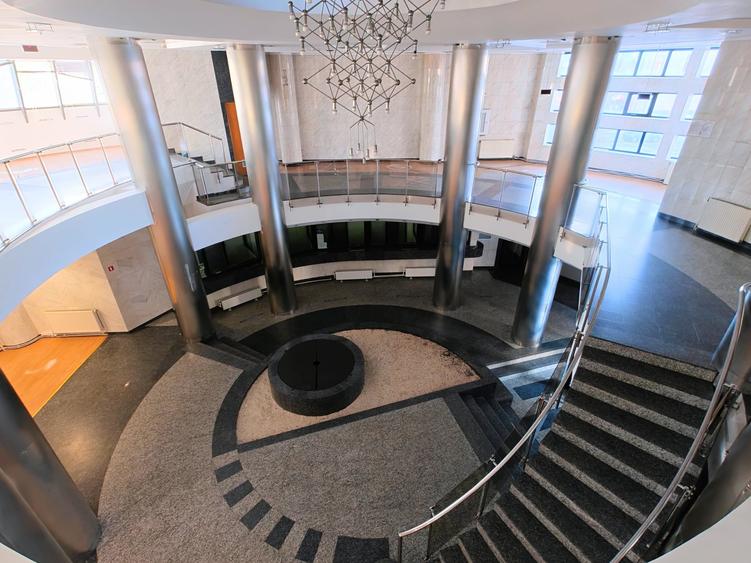 Spațiu comercial, de 455 mp, în Ultracentral