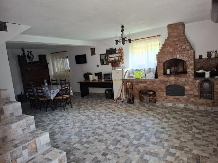 Casa in Babana judetul Arges - 6