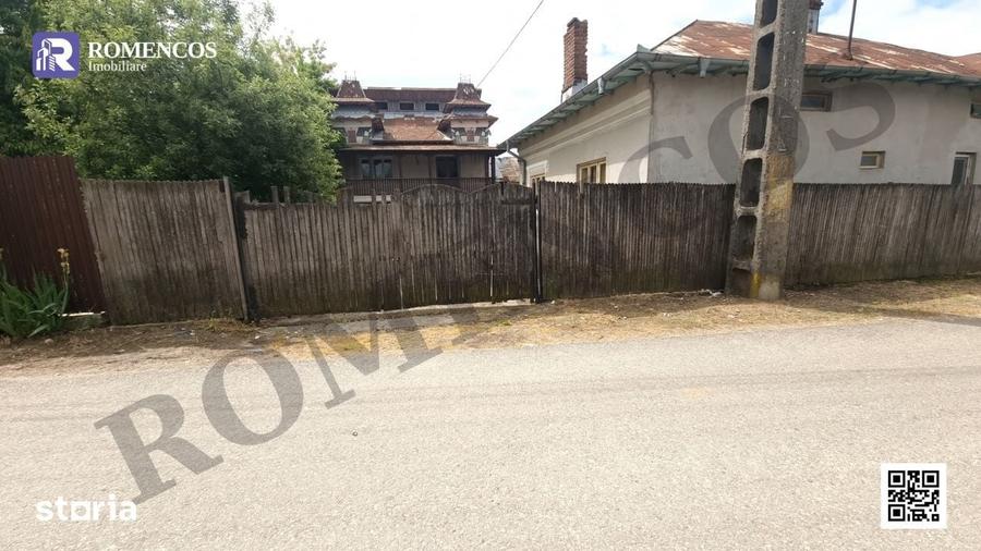 Casă cu 6 camere cu Teren 1334 Mp în Central