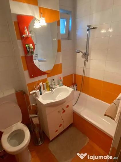 Apartament cu 2 camere decomandat în Obor