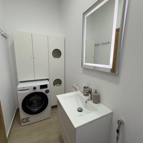 Casă cu 4 camere cu Teren 228 Mp în Tunari