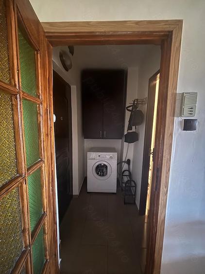 Garsonieră semidecomandată în Aradului