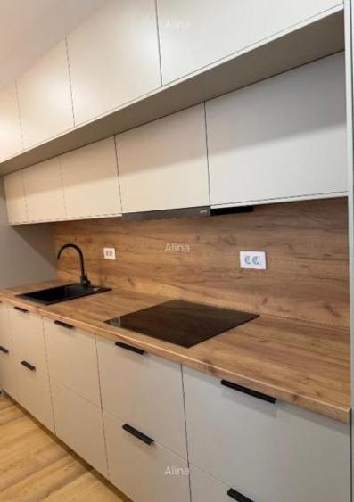 Apartament cu 3 camere decomandat, mobilat în Berceni