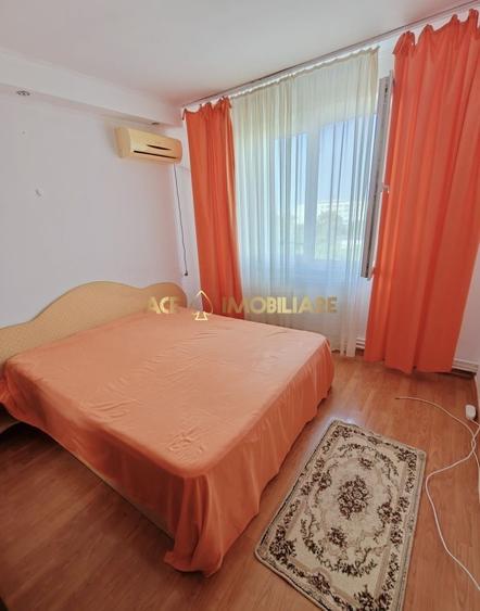 Apartament cu 3 camere decomandat, mobilat în Berceni