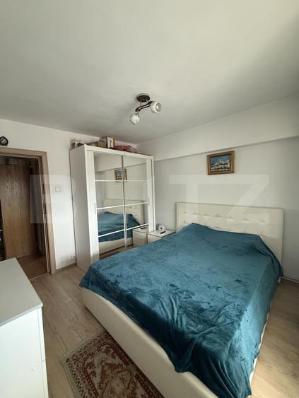 Apartament cu 4 camere decomandat, mobilat în Ultracentral