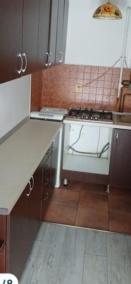 Garsonieră decomandată în Noua