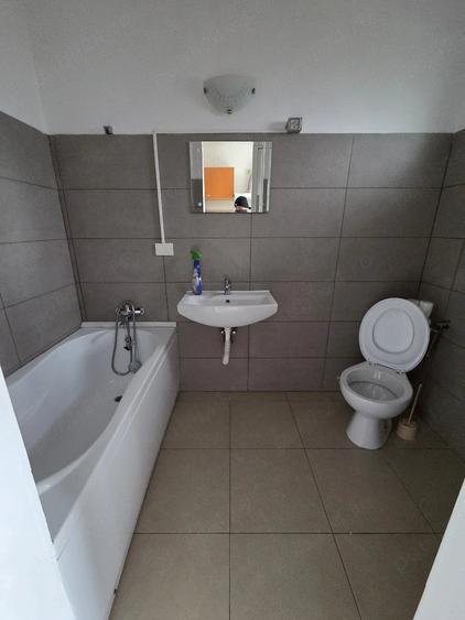 Garsonieră decomandată în Moșnița Nouă