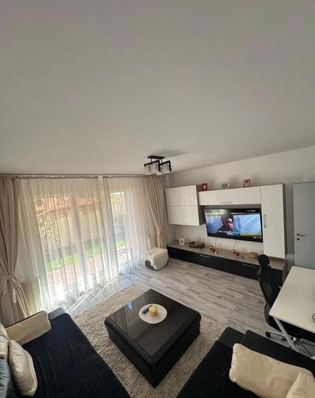 Apartament cu 2 camere decomandat, mobilat în Prelungirea Ghencea