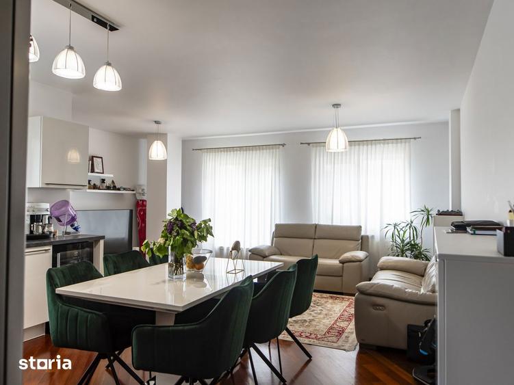 Apartament cu 2 camere semidecomandat, mobilat în Borhanci