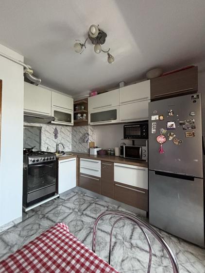Apartament cu 2 camere decomandat în Obcini