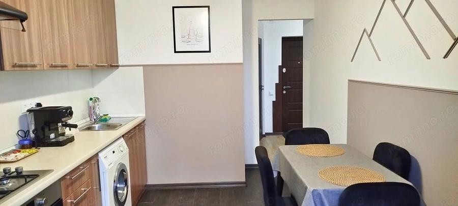 Garsonieră decomandată în Vitan