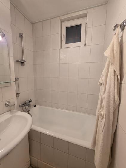Drumul Taberei, 3 camere, decomandat, 2 min parc, 5 min metrou, etaj 1 - 23