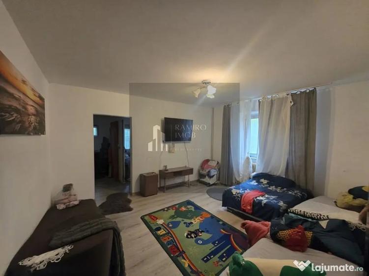 Apartament cu 2 camere semidecomandat în Brâncoveanu