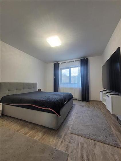 Casă individuală cu 4 camere cu Teren 500 Mp în Nisipari