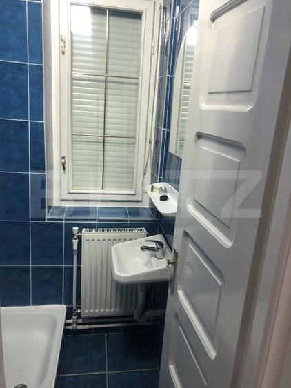 Casă individuală cu 4 camere cu Canalizare în Chețani