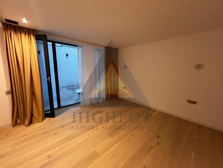 Apartament cu 3 camere decomandat, mobilat în Aviatorilor