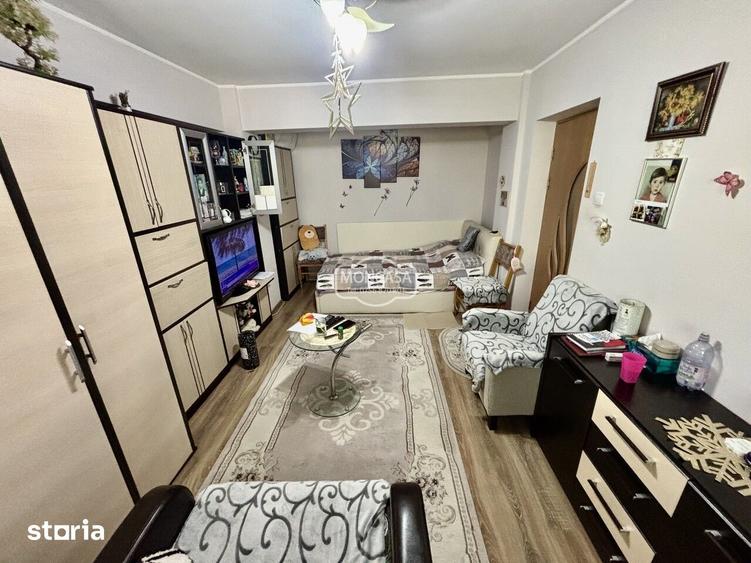 Garsonieră decomandată în Central