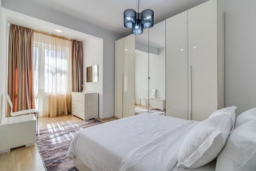 3 camere, LUMINOS, 90 mp + gradina 150 mp, View SUPERB,  Parcare! - 2