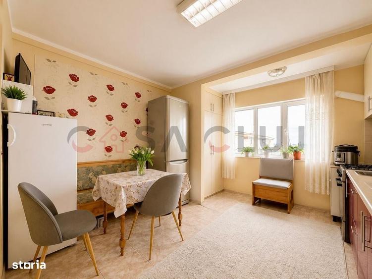 2 camere decomandate, etaj intermediar, Intre Lacuri - 3