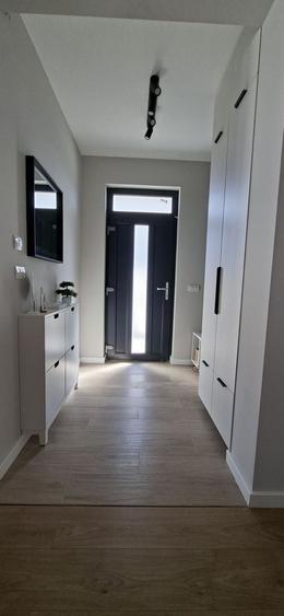 Duplex cu 3 camere cu Canalizare în Dumbrăvița