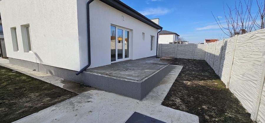 Casă individuală cu 3 camere cu Canalizare în Berceni