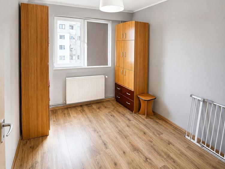 Apartament cu 4 camere decomandat, mobilat în Mănăștur
