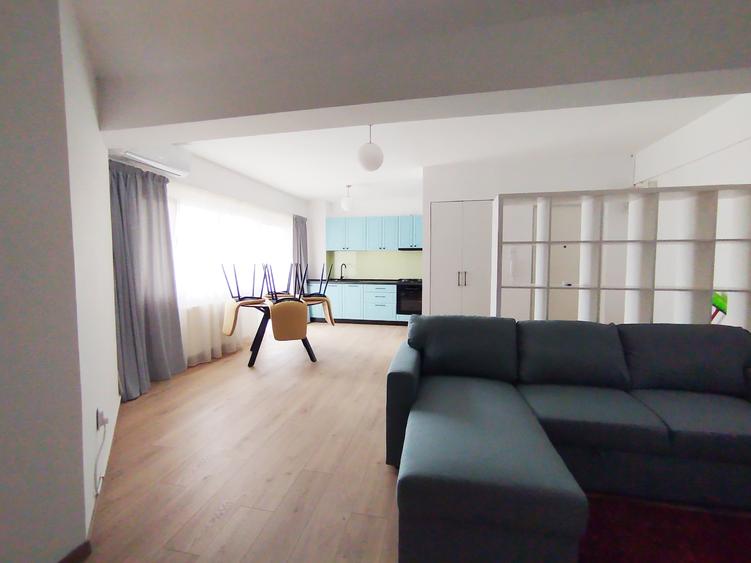Apartament 2 camere Str. București cu parcare subterană - 10