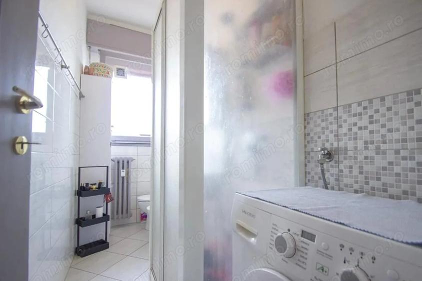 Garsonieră decomandată în Timpuri Noi