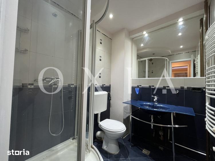 Apartament cu 4 camere semidecomandat, mobilat în Complex Studențesc