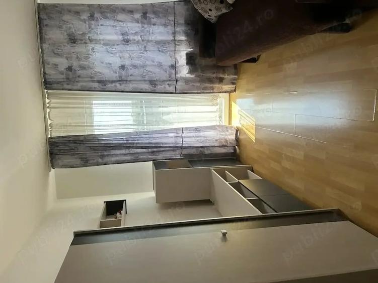 Apartament cu 2 camere semidecomandat în Girocului