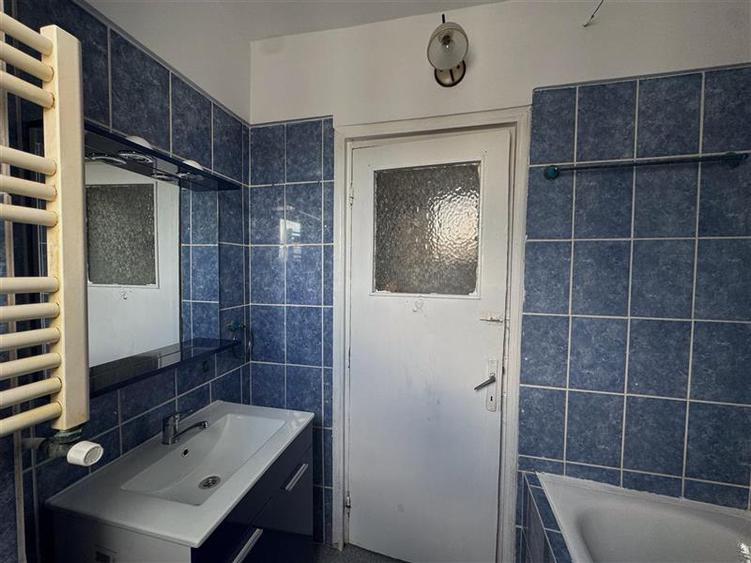 Apartament cu 2 camere decomandat în Frumoasa