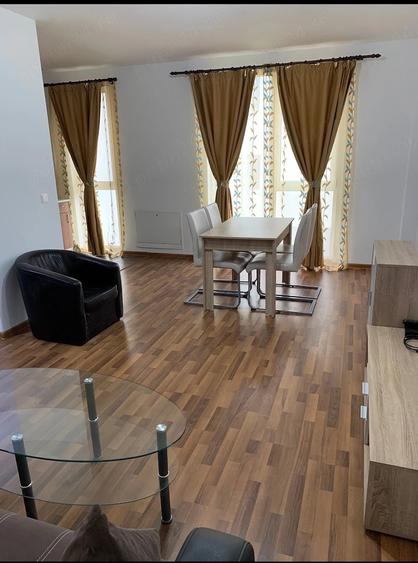 Apartament cu 2 camere decomandat în Dumbrăvița