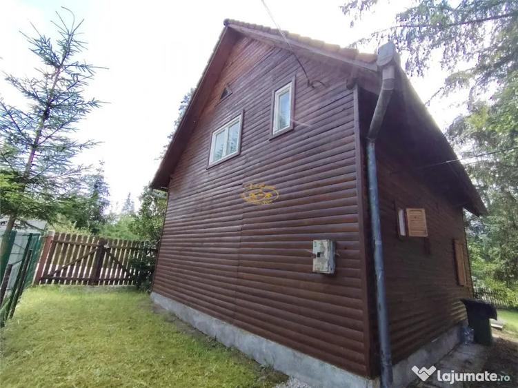 Casă cu 4 camere cu Teren 390 Mp în Izvoru Mureșului
