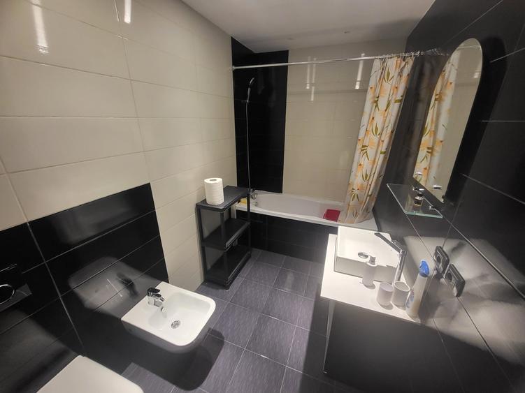 Apartament cu 2 camere decomandat în Europa
