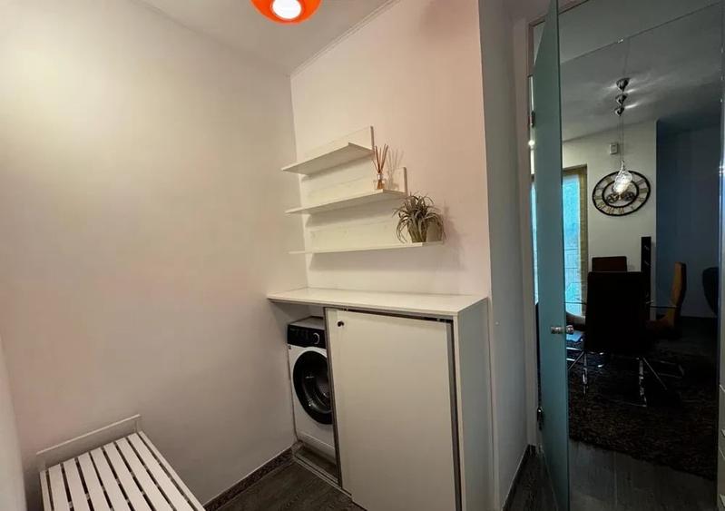 Apartament cu 2 camere semidecomandat, mobilat în Mihai Bravu