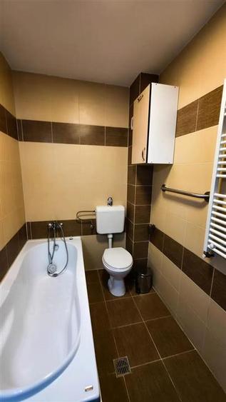 Apartament cu 2 camere semidecomandat, mobilat în Berceni