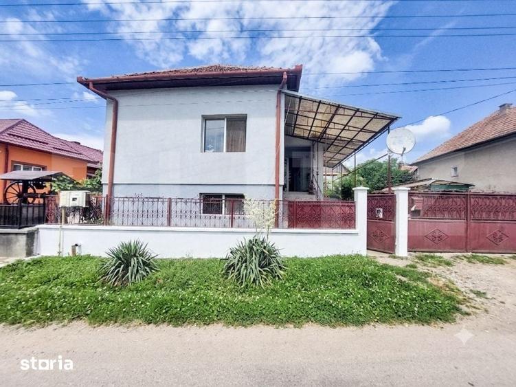 Casă cu 4 camere cu Teren 852 Mp în Baciu