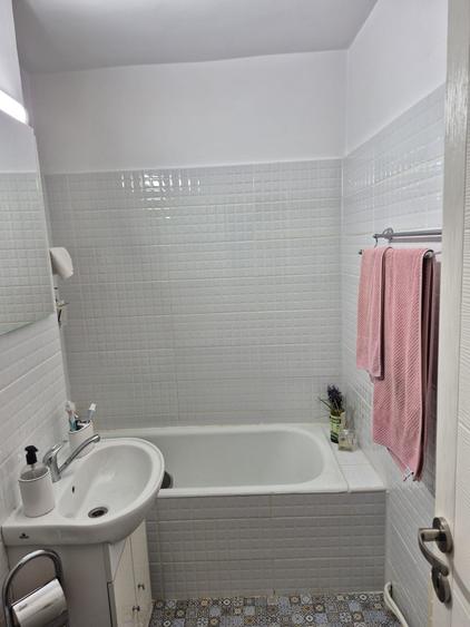 Apartament cu 2 camere decomandat în Ultracentral