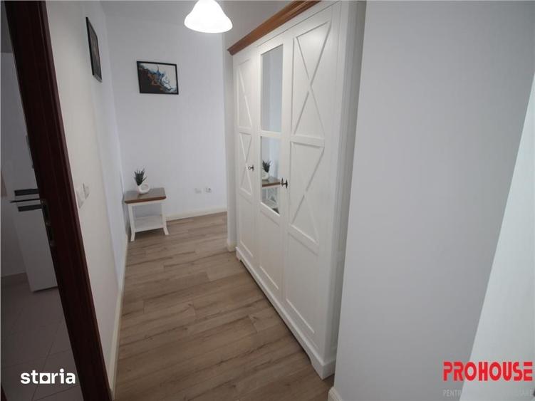 Apartament cu 3 camere decomandat în Mioriței