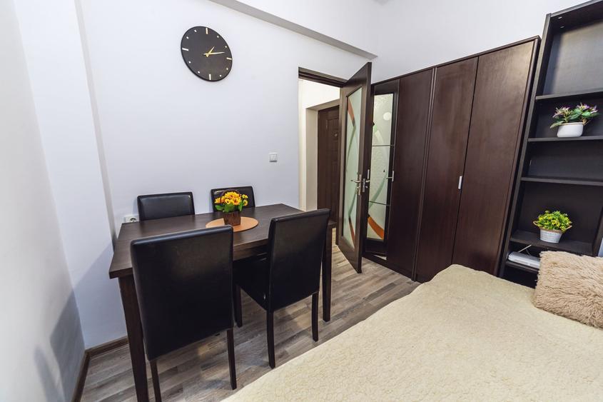 Apartament cu 2 camere decomandat, mobilat în Domenii