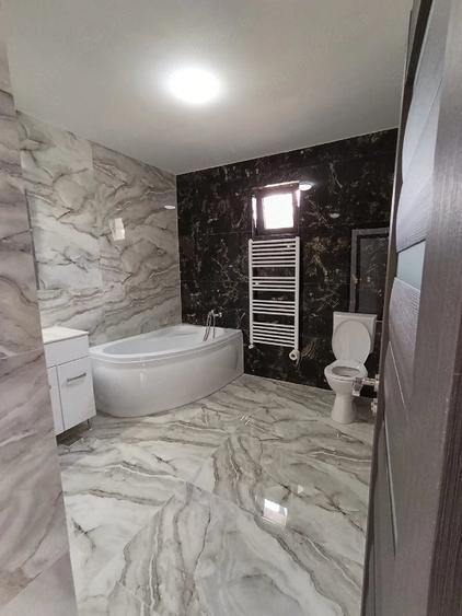 Casă cu Teren 455 Mp în Câmpineanca