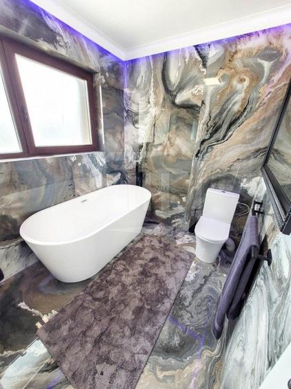 Casă individuală cu 4 camere cu Piscina în Gruia