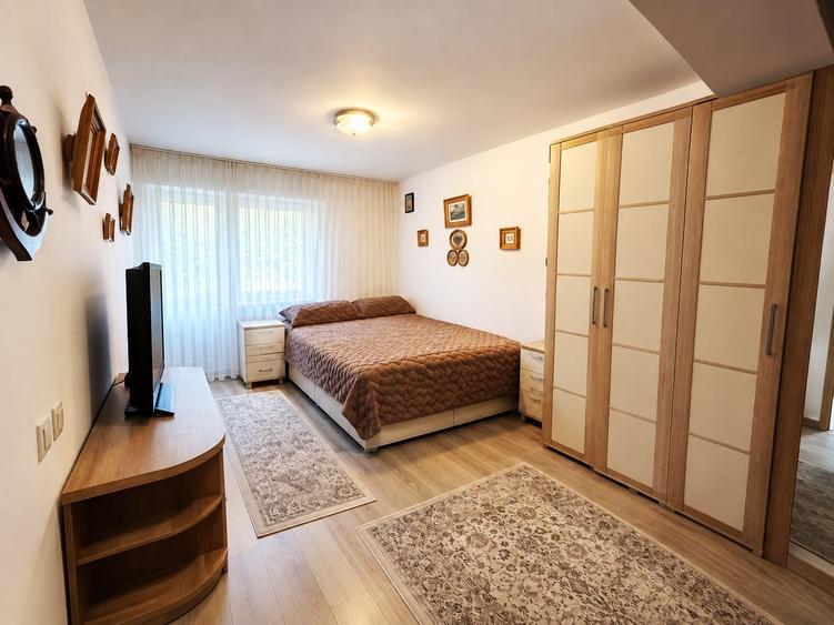Apartament cu 2 camere decomandat, mobilat în Nicolina