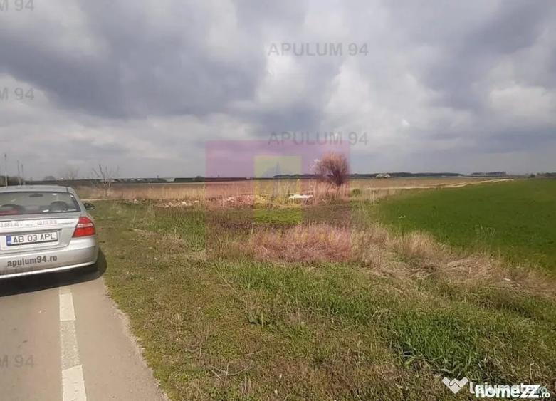 Teren de 5110 mp, în 1 Decembrie