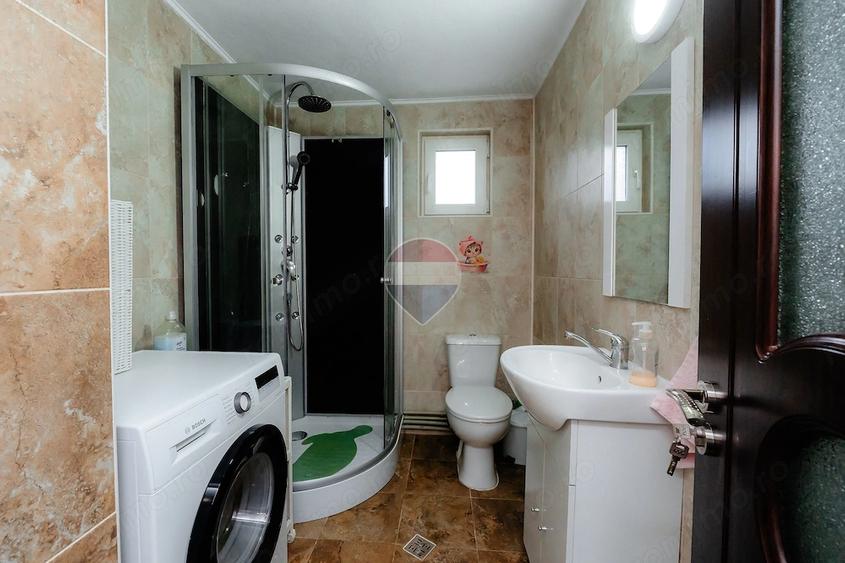 Casă cu Teren 1800 Mp în Udeni-Zăvoi