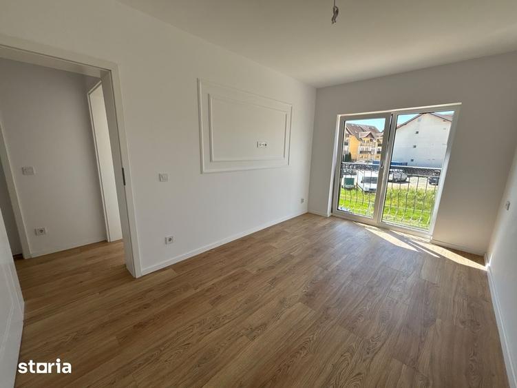 Casă cu 4 camere cu Teren 220 Mp în Central