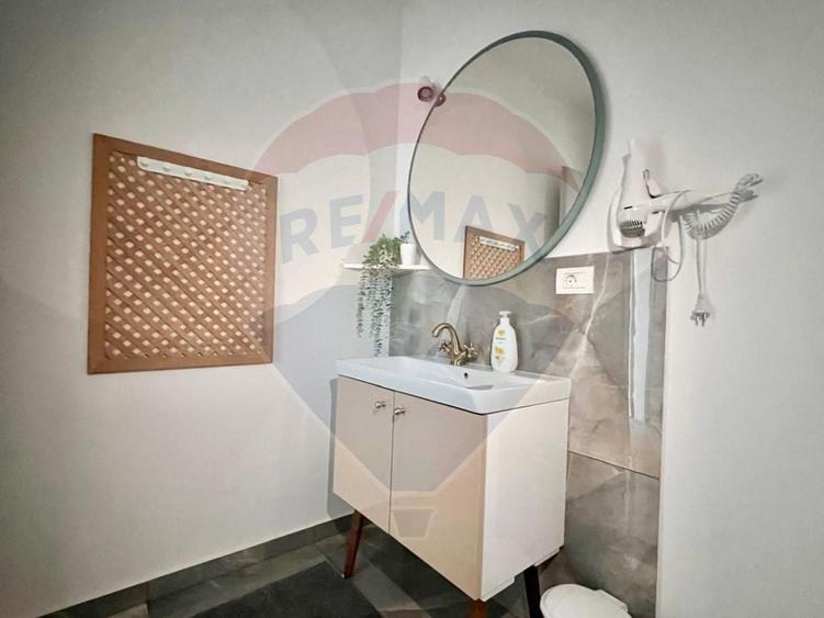 Apartament cu 2 camere decomandat în Băile Felix