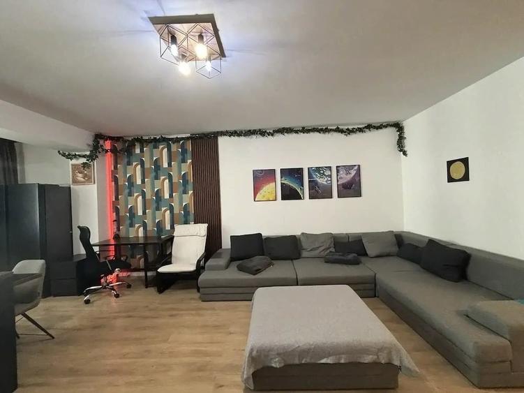 Apartament cu 2 camere semidecomandat, mobilat în Pipera