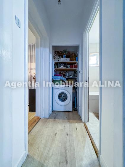 Apartament cu 3 camere decomandat în Piața Centrală
